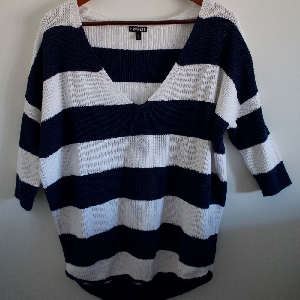 Express Striped White/Blue V-Neck Sweater. Size S.